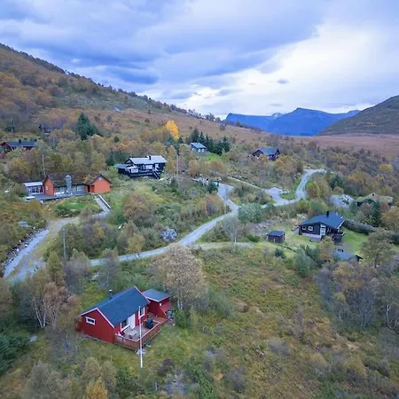 Peaceful Retreat In The Norwegian Mountains Semesterbostad *